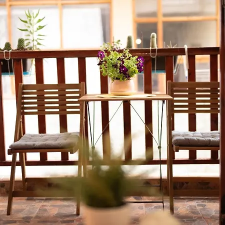 Retro Boutique Apt W Balcony In Historical Area * Soluň